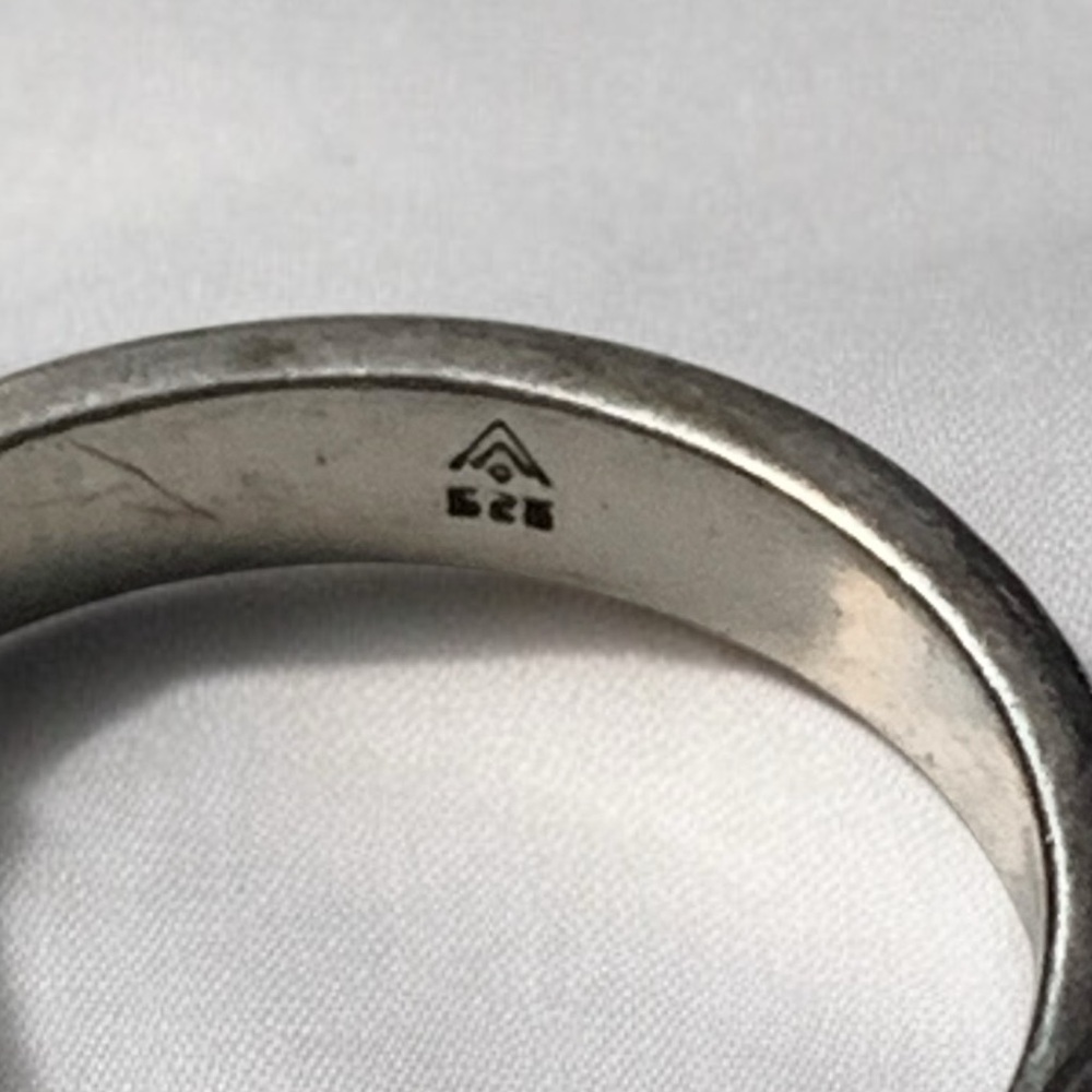 Vintage SILPADA Garnet Sterling Silver Tribal Band Ring Cross Symbols Jewelry - Picture 6 of 12